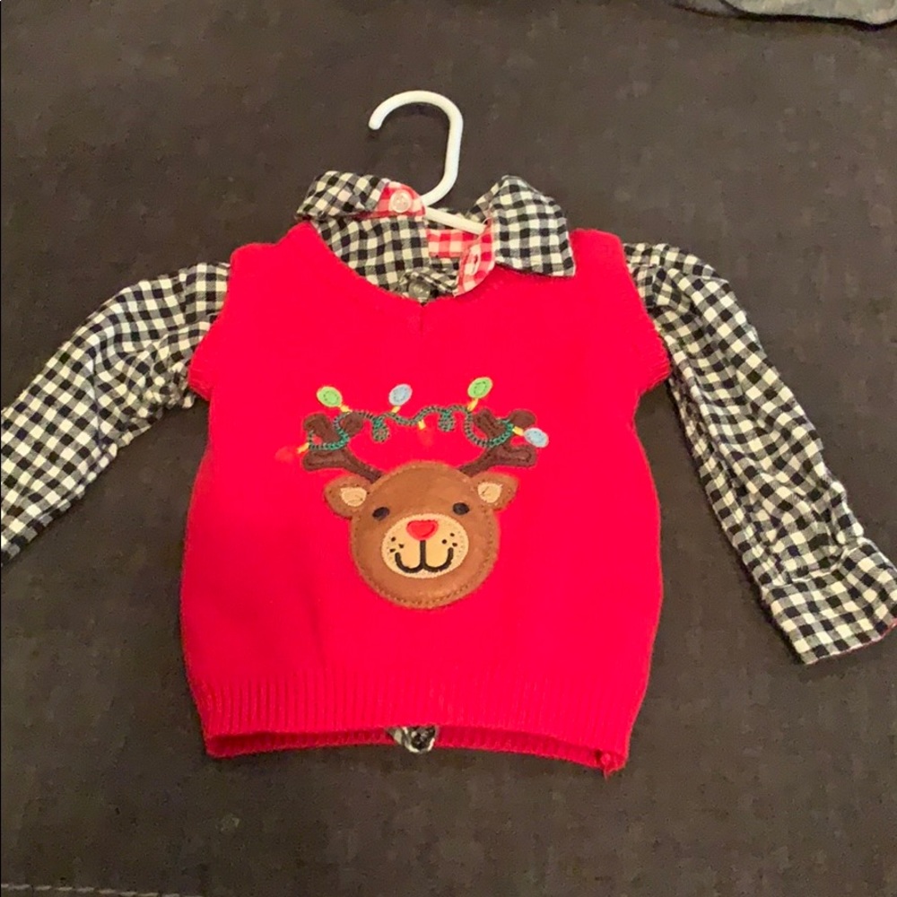 Cute infant Christmas sweater size 9-12 months